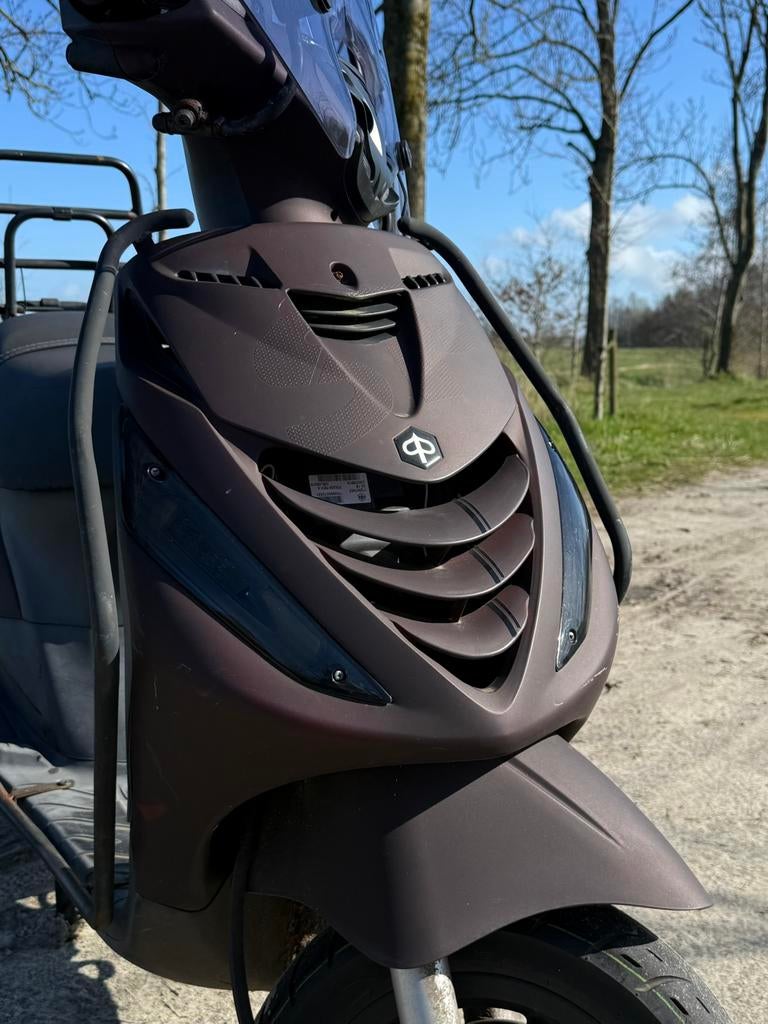 Piaggo zip, Fietsen en Brommers, Ophalen, Gebruikt, Maximaal 45 km/u, Zip