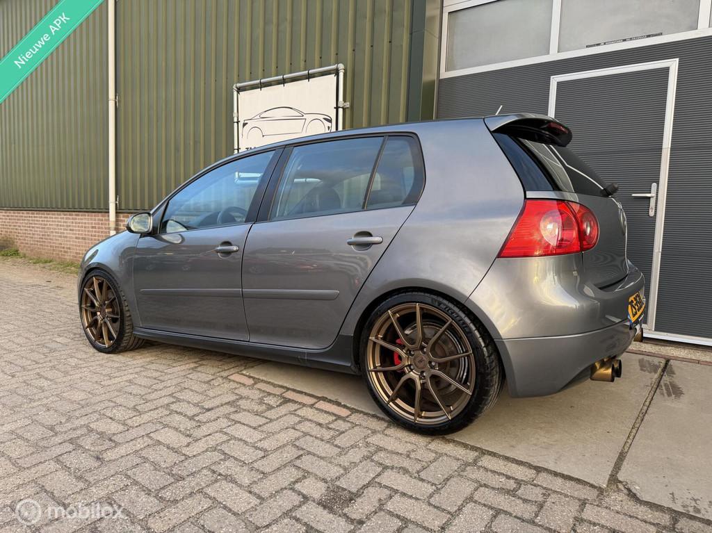 Volkswagen Golf 2.0 TFSI GTI|Xenon|CarPlay|Leder|19 inch|300, Auto's, Volkswagen, Gebruikt, 4 cilinders, Bedrijf, Handgeschakeld