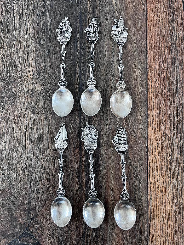 Verzilverde theelepeltje D.E - Schepen, Antiek en Kunst, Antiek | Bestek, Ophalen of Verzenden