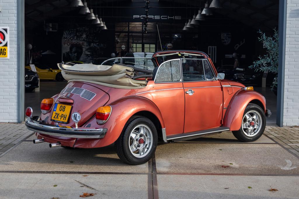 Volkswagen Kever Cabriolet 1303 LS Karmann 60 Jahre Käfer, Achterwielaandrijving, Zwart, Cabriolet, Leder