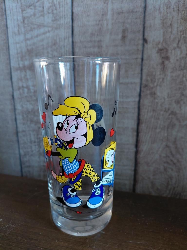 Vintage Disney Minnie Mouse drinkglas jaren 80/90., Verzamelen, Disney, Ophalen of Verzenden, Mickey Mouse, Zo goed als nieuw