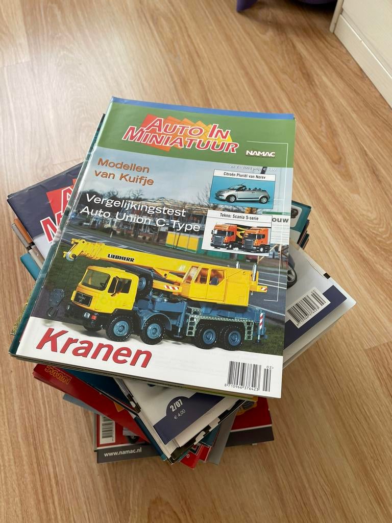 Modelauto tijdschriften, Boeken, Ophalen, Gelezen