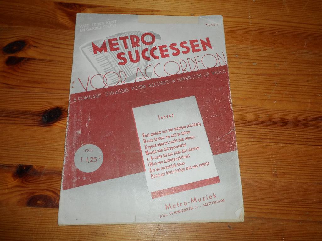 Metro successen voor accordeon band 3, 4, 5, Muziek en Instrumenten, Bladmuziek, Gebruikt, Ophalen of Verzenden, Artiest of Componist