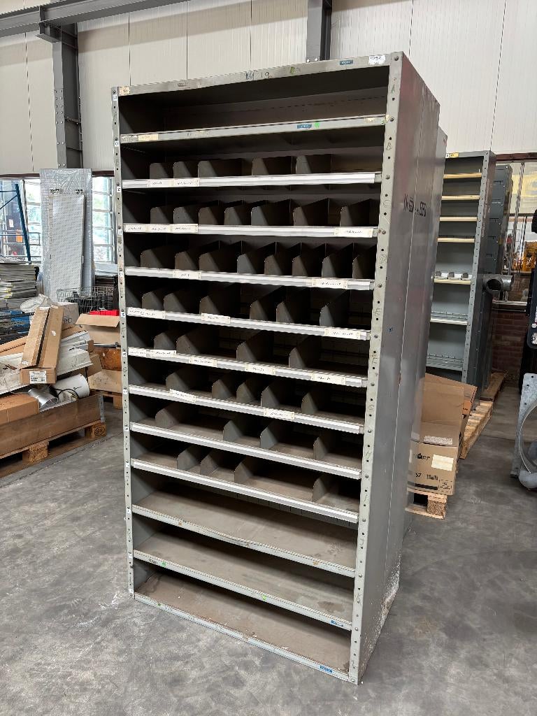 Vakkenkasten | Magazijnkasten | 12 niveau's, Ophalen, Gebruikt