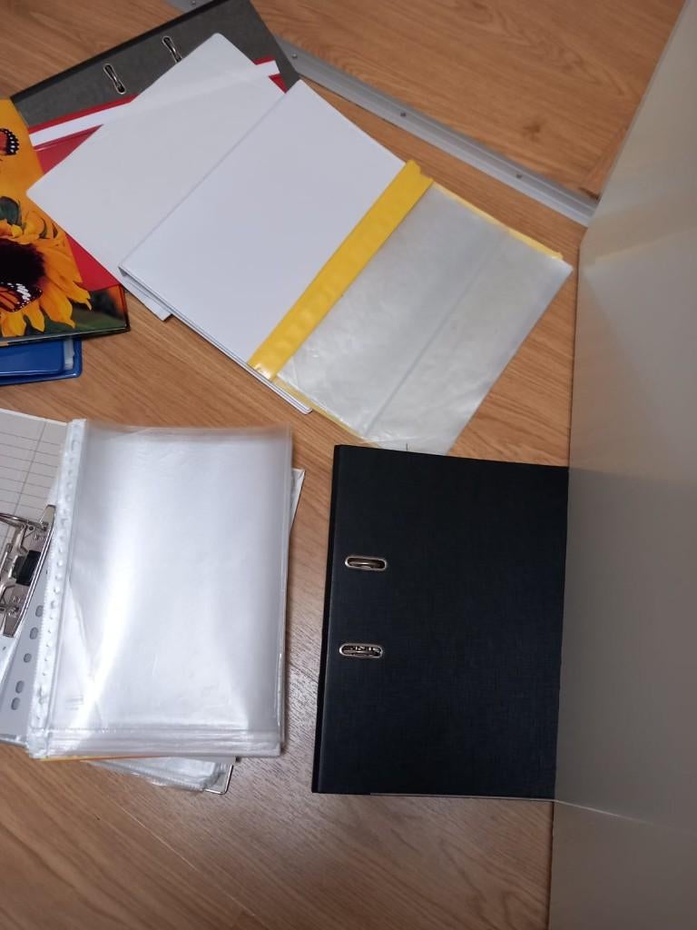 Ongeveer zes multomappen. Insteekhoesjes en drie mapjes, Ophalen of Verzenden, Gebruikt