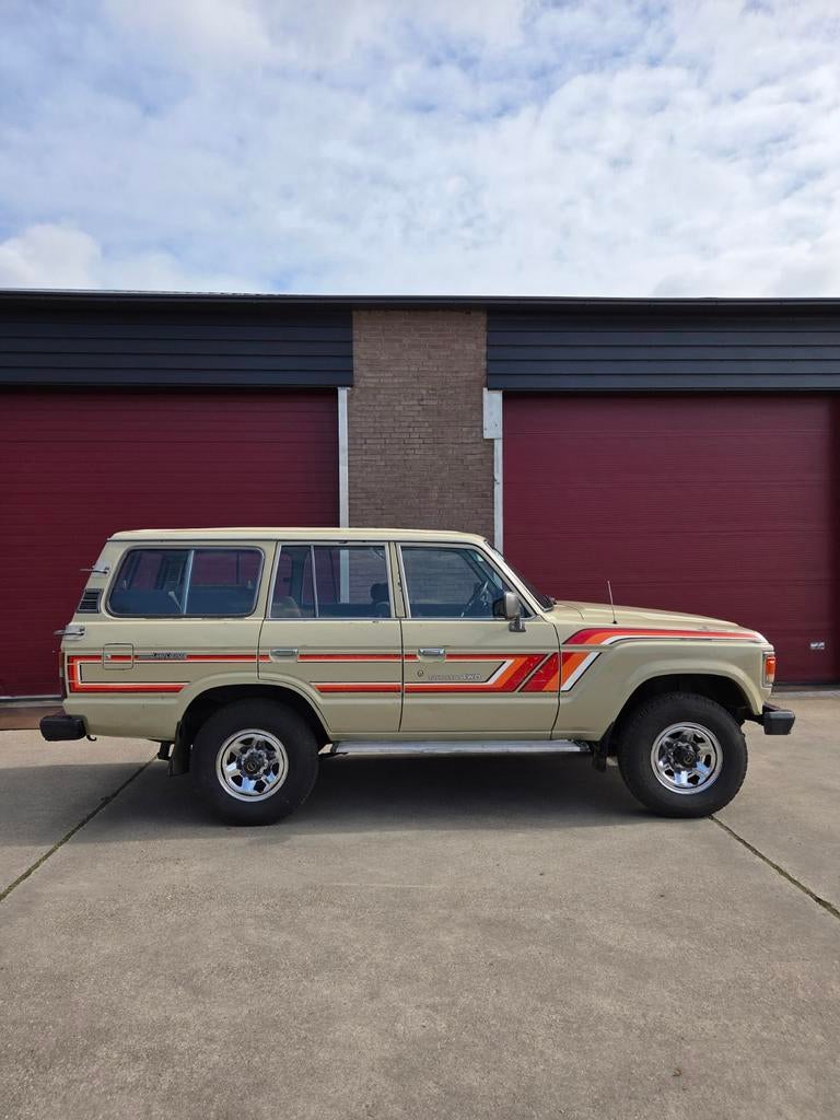 Toyota landcruiser fj62 1986 3f airco 5 speed fj 62 benzin, Stof, Beige, 4000 cc, Beige