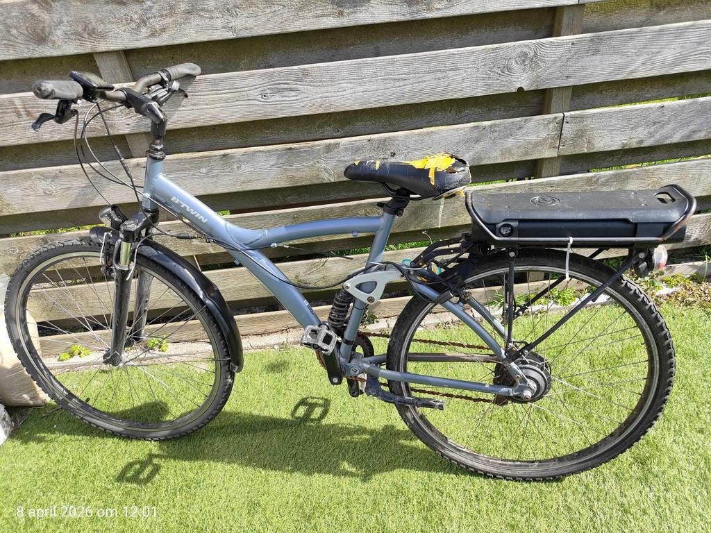 Jongensfiets B'Twin Decathlon - defect voor onderdelen/opkna, Ophalen