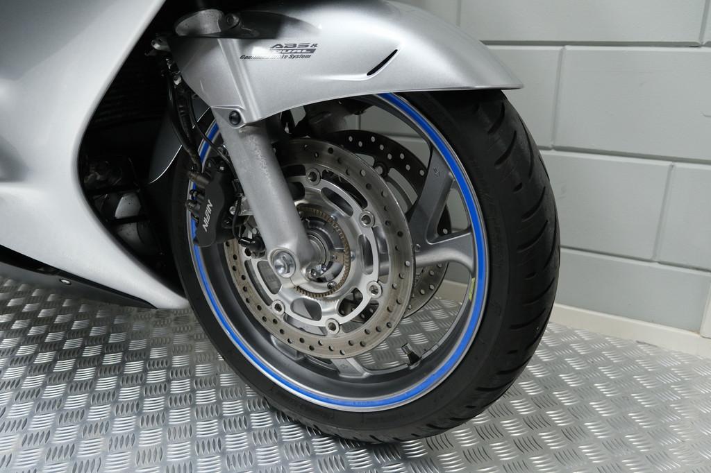 Honda ST 1300 PAN EUROPEAN ABS TOUR (bj 2005), Rolandkempers@msn.com, Bedrijf, Meer dan 35 kW, Toermotor