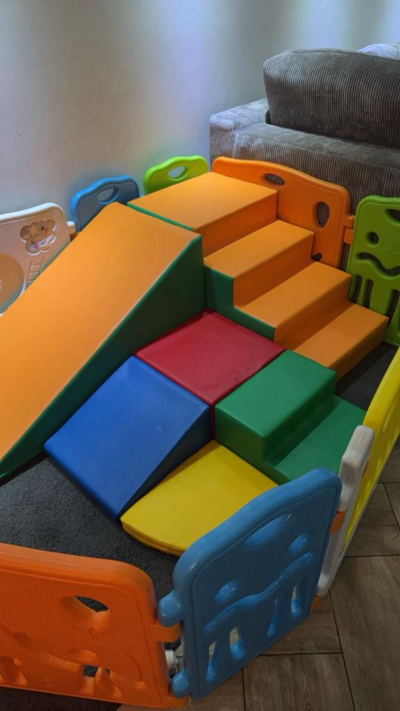 Softplay speelmat iglu foam speelset, Minder dan 75 cm, 50 tot 70 cm, Zo goed als nieuw, Ophalen