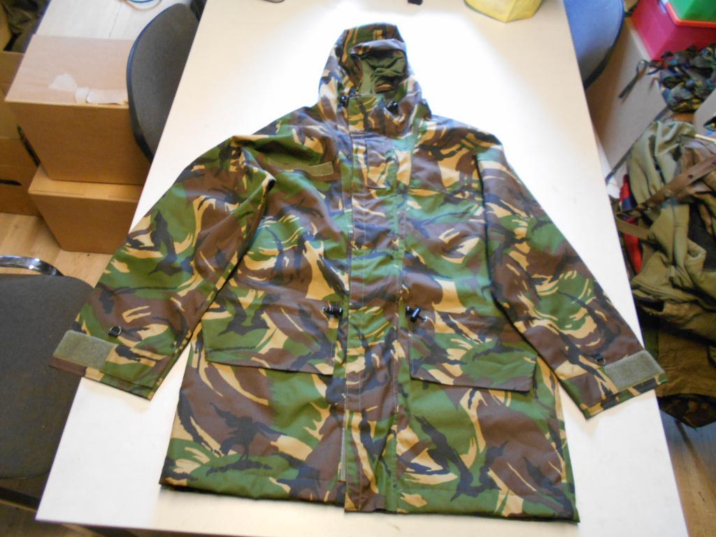 Parka jas regenjas bilaminaat Woodland Diverse maten, Ophalen of Verzenden, Landmacht, Nederland, Kleding of Schoenen