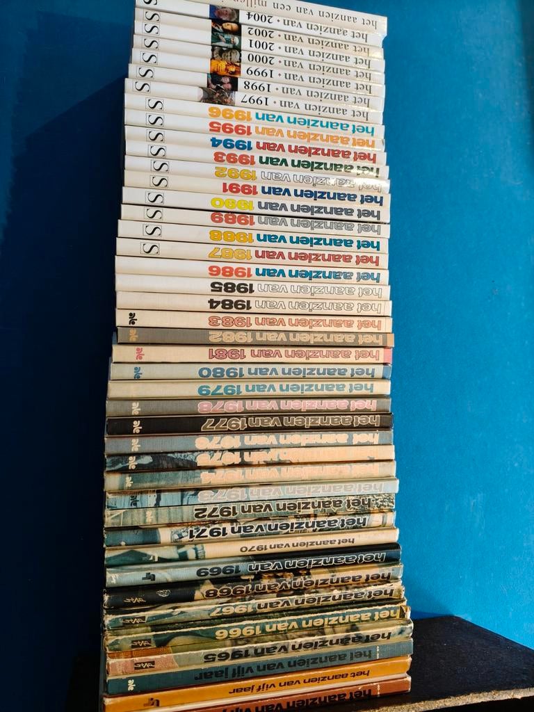 Het Aanzien van Nederland 1965-2002 + 2004, Boeken, Partijen en Verzamelingen, Ophalen of Verzenden, Gelezen, Geschiedenis en Politiek