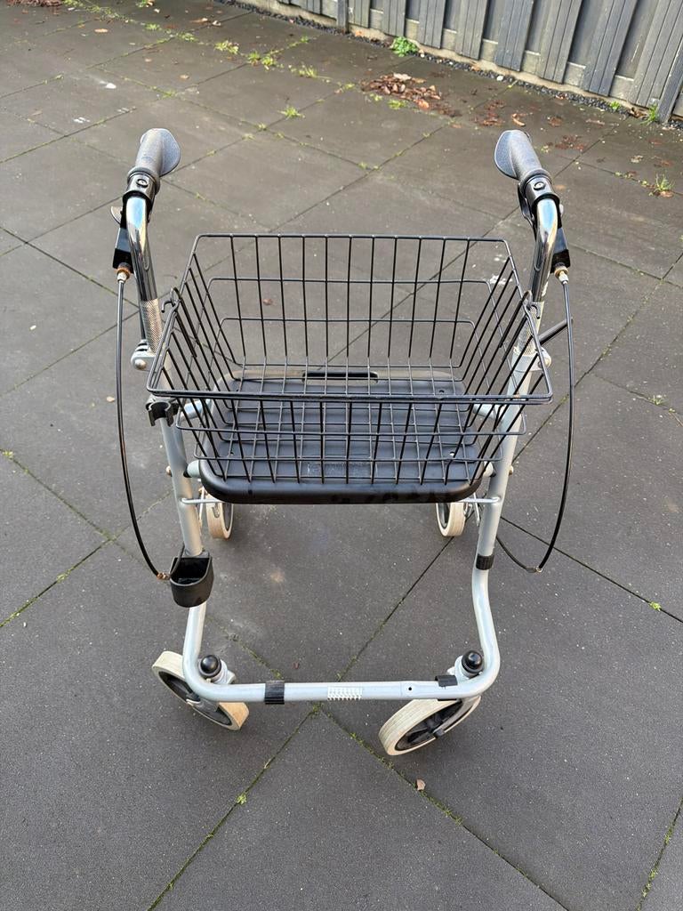 Rollator, Ophalen of Verzenden, Opvouwbaar, Zo goed als nieuw