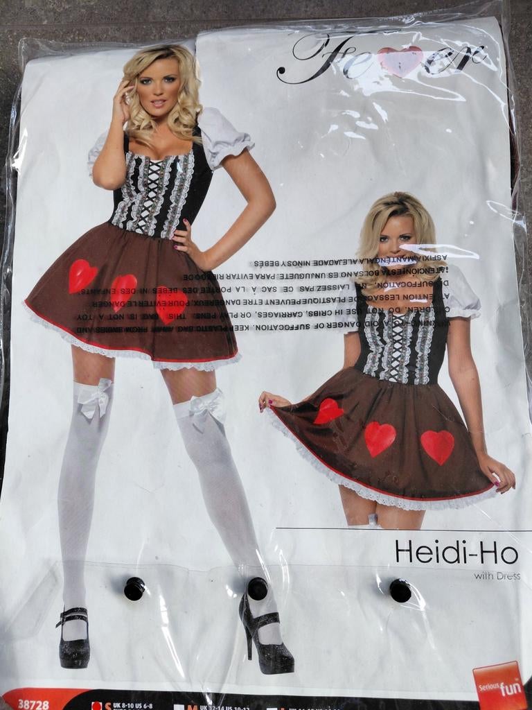 3 pakjes  maatje S, Ophalen, Zo goed als nieuw, Carnaval