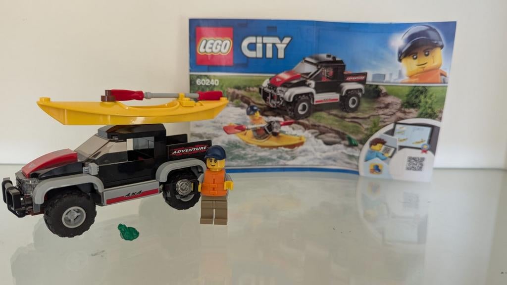 Lego City 60240 Avontuurlijke Kajak, Ophalen of Verzenden, Zo goed als nieuw, Complete set, Lego