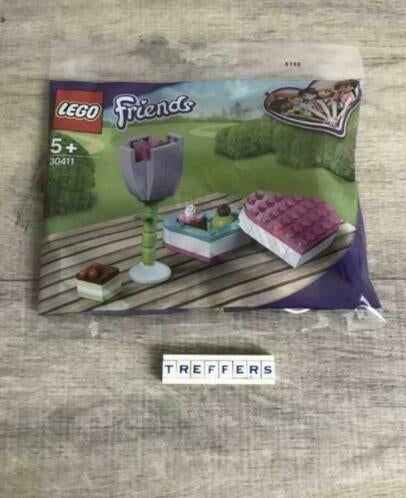 Nieuw in ongeopende polybag! LEGO Friends 30411 Bonbondoosje, Ophalen of Verzenden, Nieuw, Complete set, Lego