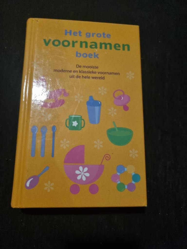 Het Grote Voornamen Boek - Inspiratie voor babynamen!, Ophalen of Verzenden, Gelezen, Zwangerschap en Bevalling, Onbekend