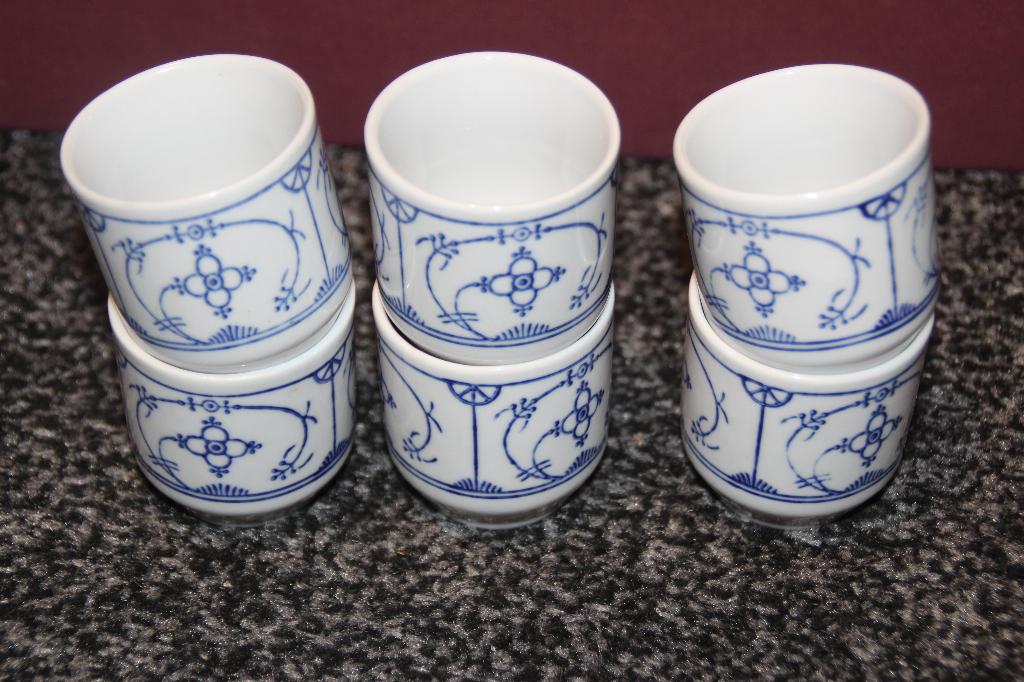 jager blau saks servies, Ophalen of Verzenden, Aardewerk, Overige stijlen, Overige typen