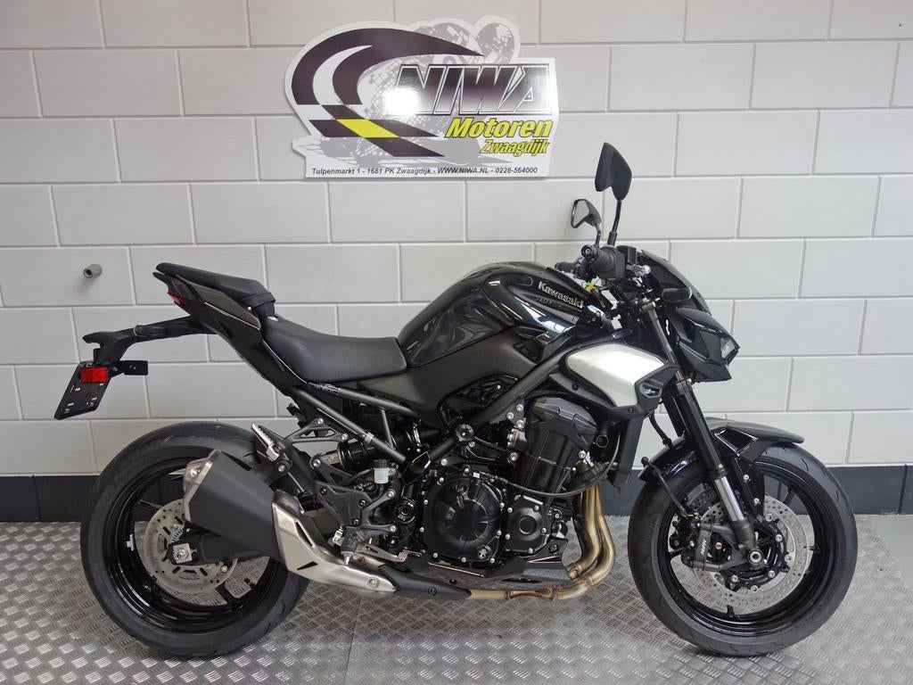 KAWASAKI Z900 (bj 2025), 4 cilinders, Motorrijbewijs A, 948 cc, Bedrijf