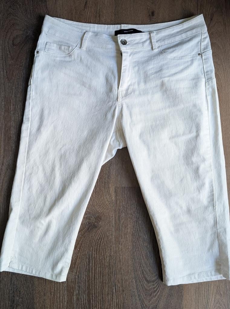 Capri jeans Vero moda L ZGAN wit, Vero Moda, Wit, Ophalen of Verzenden, Zo goed als nieuw