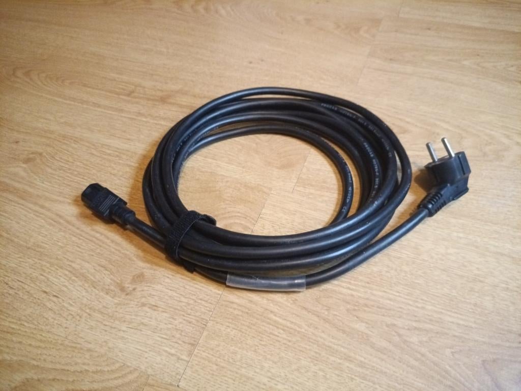 Netsnoer / Stroomkabel - Goede conditie, Audio, Tv en Foto, Audiokabels en Televisiekabels, Ophalen of Verzenden