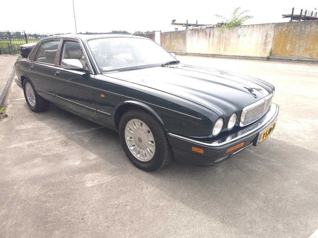 Daimler Double Six 1995 Groen Nieuwe APK!, Automaat, Beige, 12 cilinders, Leder