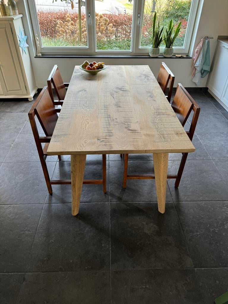 Eikenhouten meubelen ambachtelijk op maat gemaakt, tafels, Huis en Inrichting, Tafels | Eettafels, Ophalen of Verzenden, Zo goed als nieuw