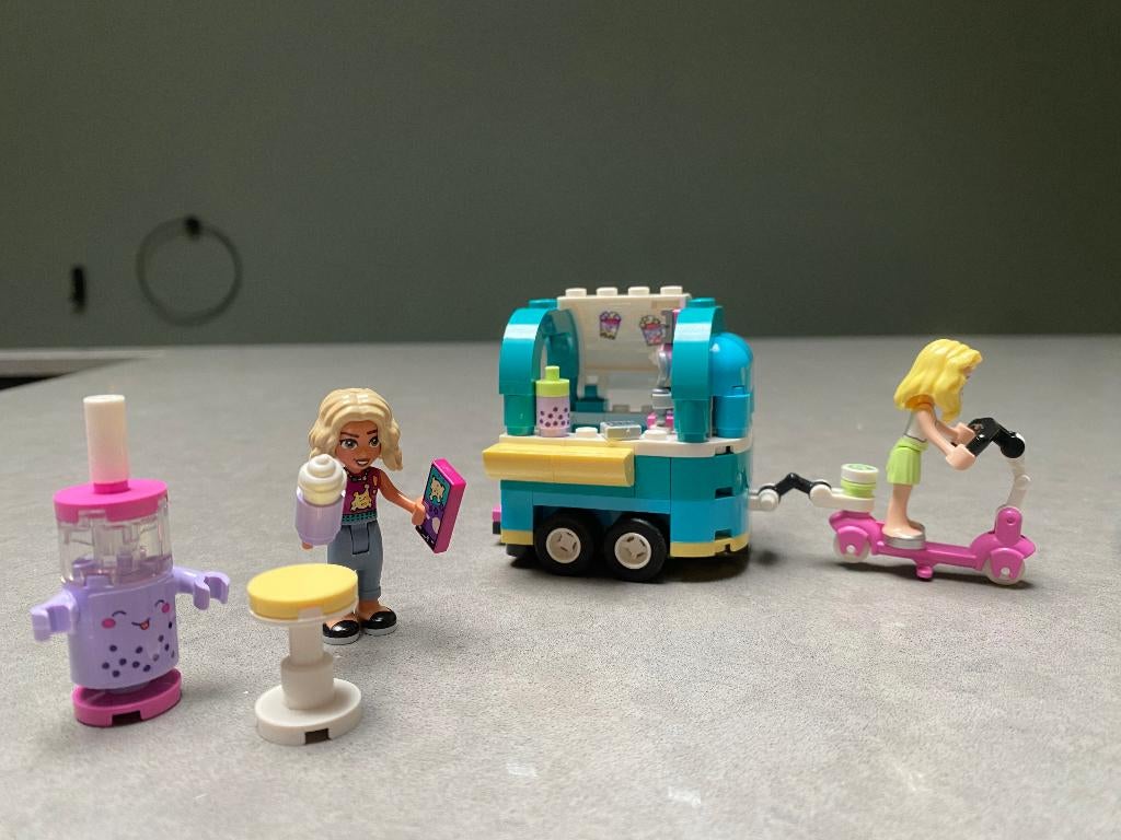 41733 LEGO friends bubble tea shop 100% compleet, Kinderen en Baby's, Speelgoed | Duplo en Lego, Ophalen of Verzenden, Zo goed als nieuw