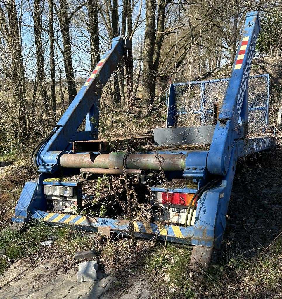 Hyva portaallift, Zakelijke goederen, Machines en Bouw | Kranen en Graafmachines, Ophalen, Overige typen