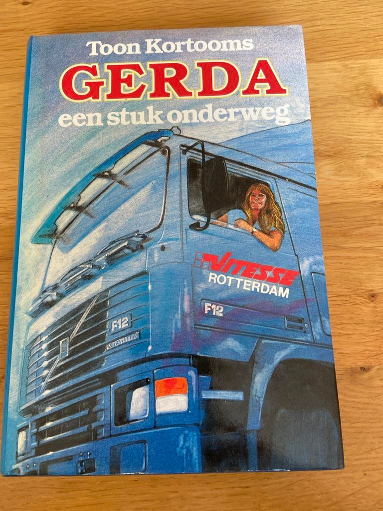 Gerda, een stuk onderweg - Toon Kortooms, Ophalen of Verzenden, Gelezen, Nederland