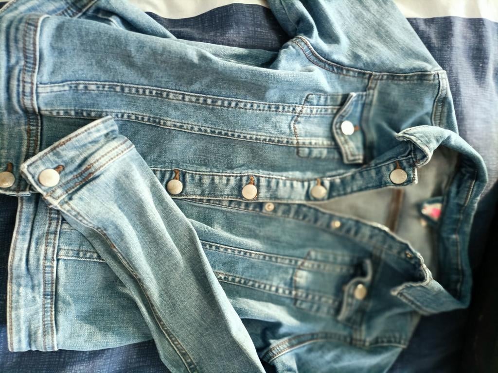 Hema spijkerjasje maat 146/152, Ophalen of Verzenden, Zo goed als nieuw