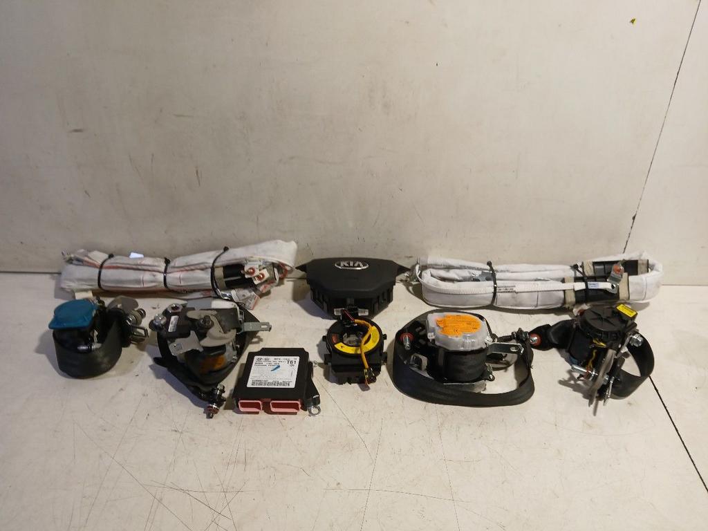 Airbag set Kia Picanto, Onderdelen@venauto.nl, Van der Ven Autorecycling B.V., Ettenseweg 76, 4706 PB Roosendaal, The Netherlands