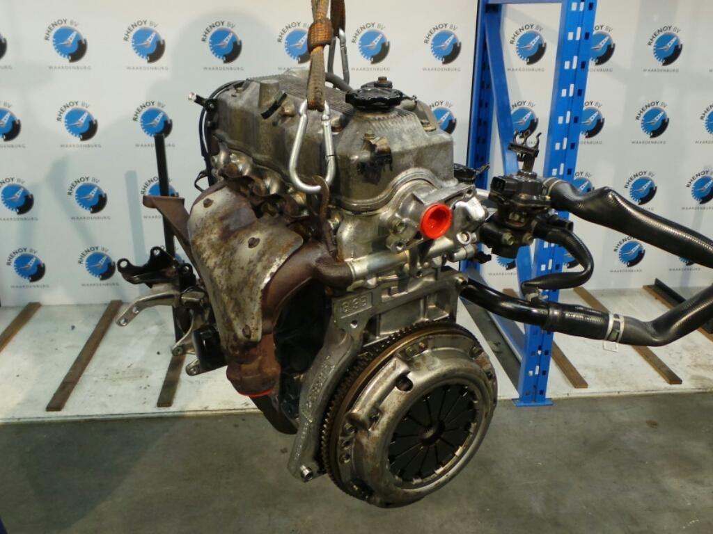 SUZUKI SWIFT MOTOR 2000, Auto-onderdelen, Ophalen of Verzenden, Gebruikt, Stiba lid