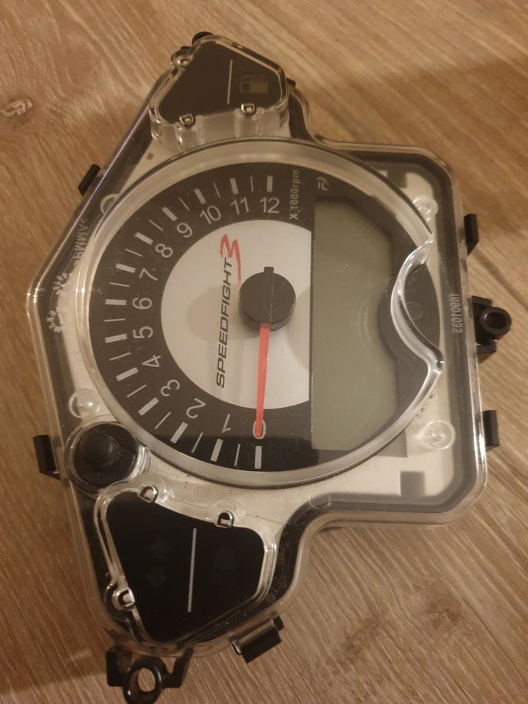 Peugeot Speedfight 3 cockpit/teller 2 takt., Ophalen of Verzenden, Zo goed als nieuw, Kap, Peugeot