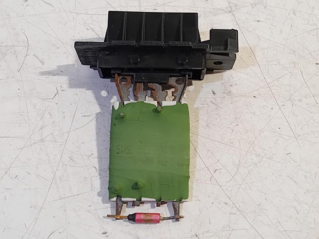 Kachelweerstand Opel Corsa, Onderdelen@venauto.nl, Van der Ven Autorecycling B.V., Gebruikt, Ettenseweg 76, 4706 PB Roosendaal, The Netherlands