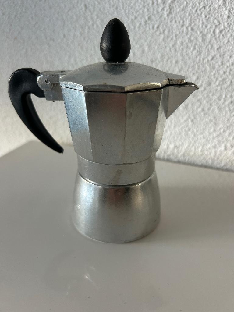 Klassieke italiaanse 1 kops percolator mokkapot, 1 kopje, Ophalen of Verzenden, Zo goed als nieuw, Overige modellen