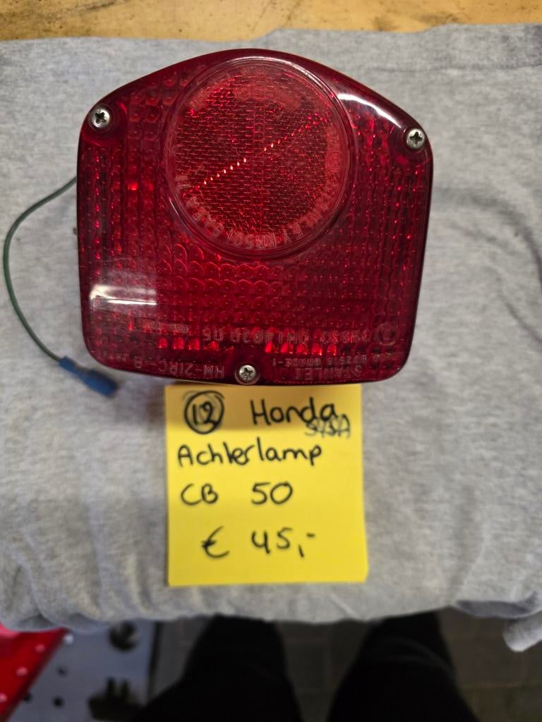 Honda CB 50 Achterlicht, Fietsen en Brommers, Ophalen of Verzenden, Gebruikt, Koplamp, Honda
