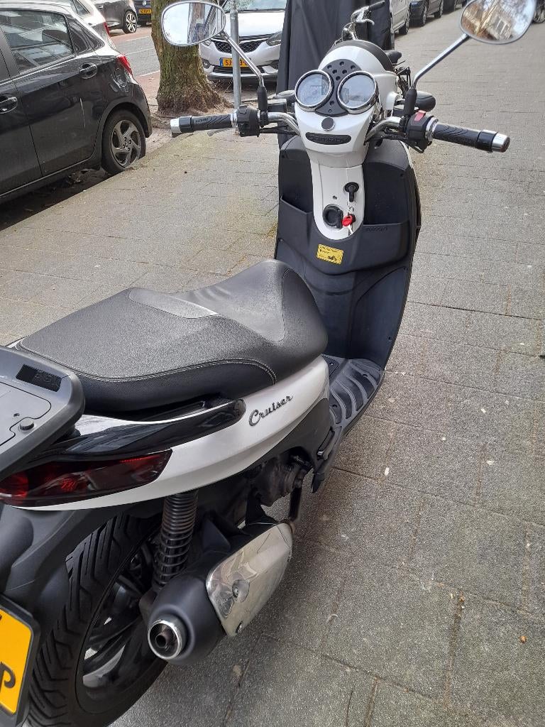Piaggio carnaby 300ie cruiser zie omschrijving