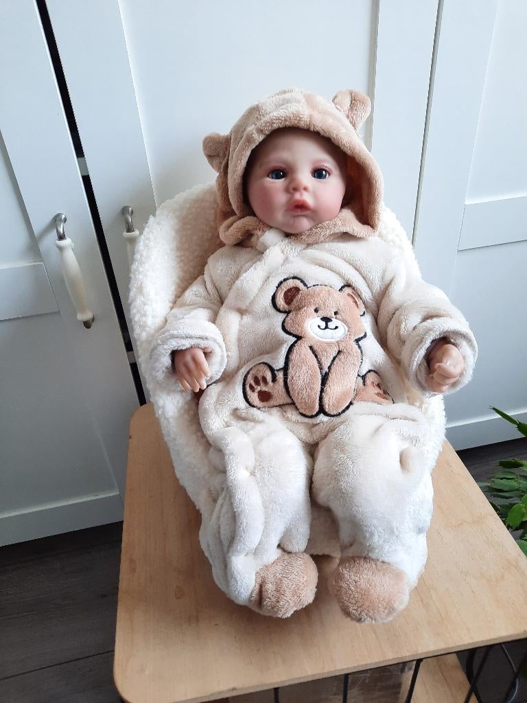 Schattige Reborn pop ., Verzamelen, Ophalen of Verzenden, Zo goed als nieuw, Pop