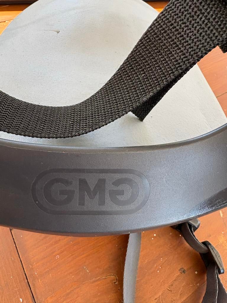 Yepp junior achterzitje met veiligheidriempje, Fietsen en Brommers, Fietsaccessoires | Fietsstoeltjes, Ophalen, Achterzitje, Voetsteuntjes