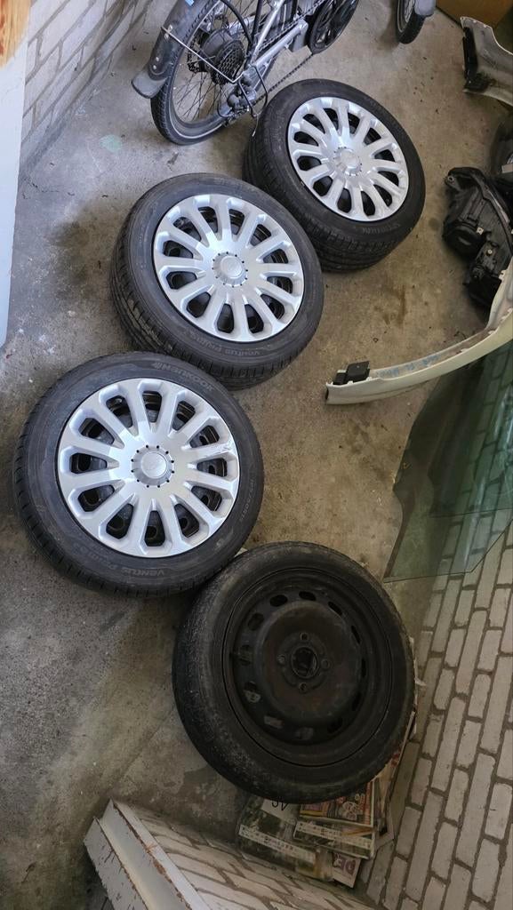 Ford Fiesta   4  banden met Velgen -195/50/ R15 inch, Ophalen, Gebruikt