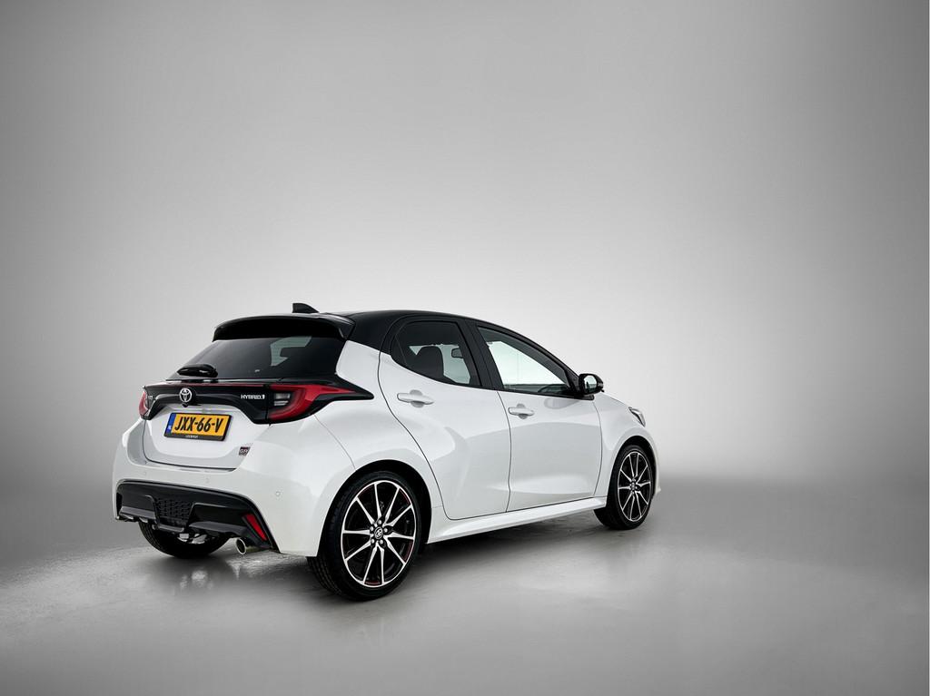 Toyota Yaris 1.5 Hybrid GR Sport | Stuur-Stoelverwarming | H, Auto's, Toyota, 450 kg, Gebruikt, 1490 cc, Bedrijf