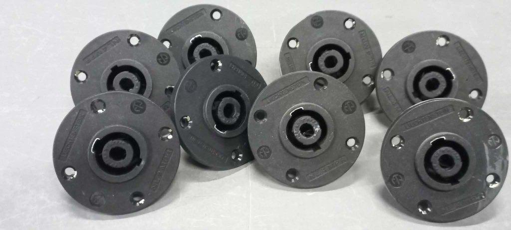 8 stuks Neutric NL4MPR speakon chassisdelen, Ophalen of Verzenden, Zo goed als nieuw, Apparatuur