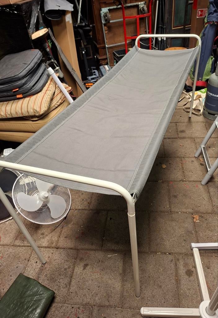 Bijzetbed hoog/laag voor caravans zgan!, Ophalen, Zo goed als nieuw, Campingstoel