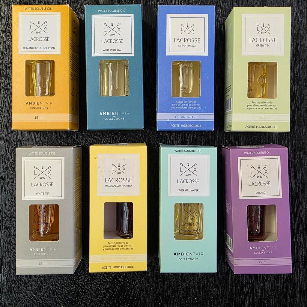 8 stuks nieuwe flesjes Lacrosse olie / geuren / huisparfum, Ophalen of Verzenden, Nieuw, Overige kleuren