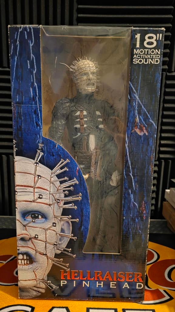 Hellraiser Pinhead 18" Motion Activated Sound Figuur, Ophalen, Nieuw
