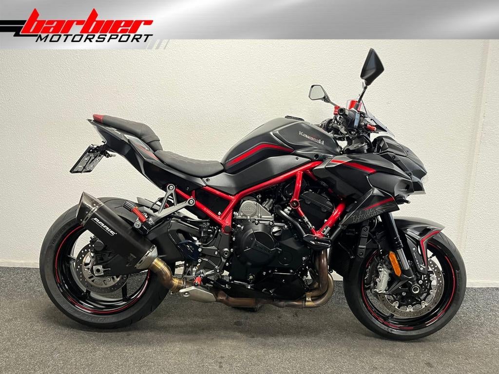 Kawasaki ZH2 (bj 2021), 4 cilinders, Motorrijbewijs A, Bedrijf, Onbekend
