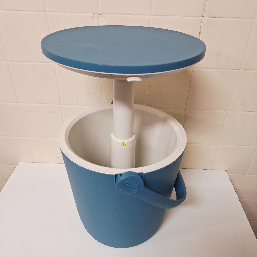 Koelbox en Tafeltje in 1 / Party Tafel / Coolbar / Bartafel, -, -, Ophalen of Verzenden, Koelelement