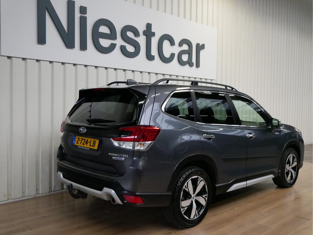 Subaru Forester 2.0i e-BOXER Premium (bj 2020, automaat), 12 maanden, LED verlichting, 4 cilinders, Leder