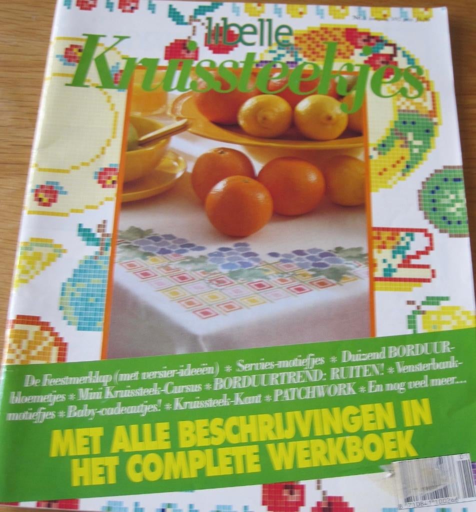 Libelle kruissteek patronen - bloemen - merklap, Ophalen of Verzenden, Zo goed als nieuw, Borduren en Naaien