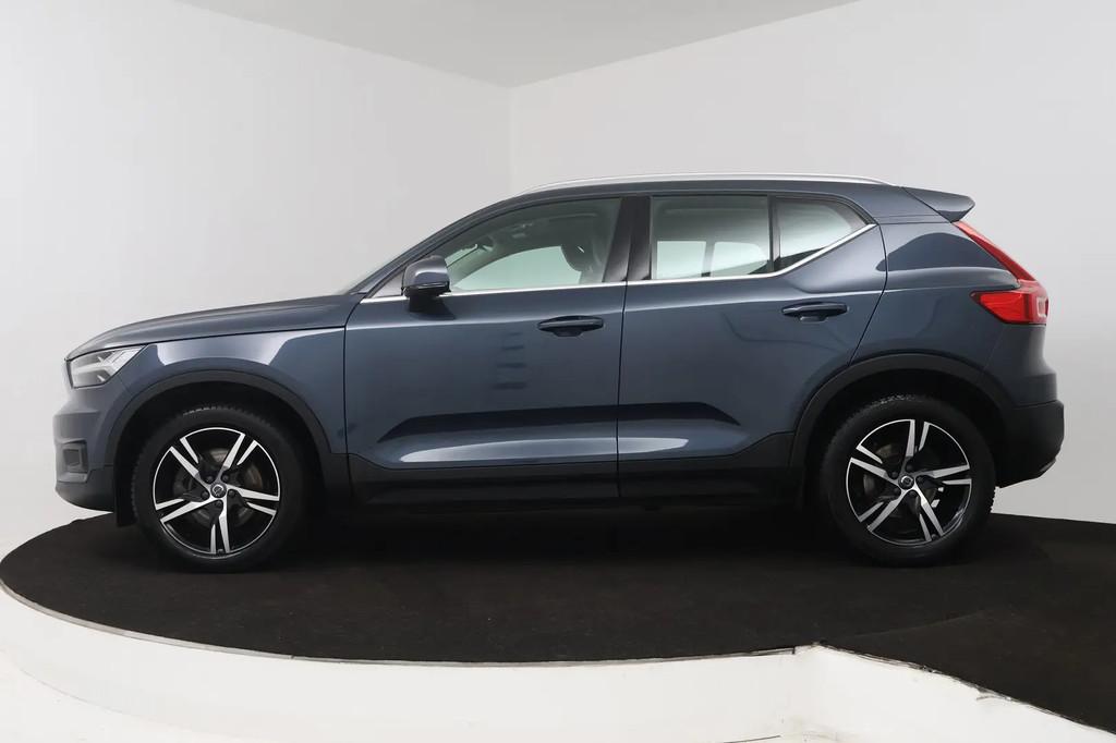 Volvo XC40 2.0 T5 AWD Inscription (PANORAMADAK, € 28.945,0, Automaat, Gebruikt, 4 cilinders, 1969 cc